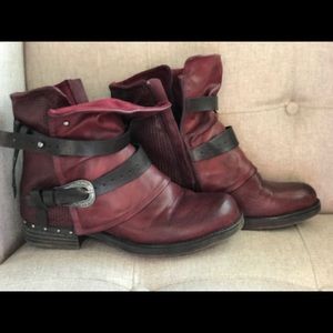 Ankle boots 🇮🇹